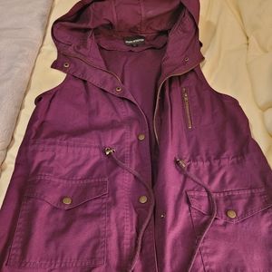 Burgundy hooded utility vest, anorak style.